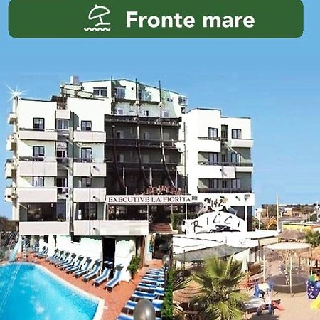 Hotel Executive La Fiorita Rimini Ngoại thất bức ảnh