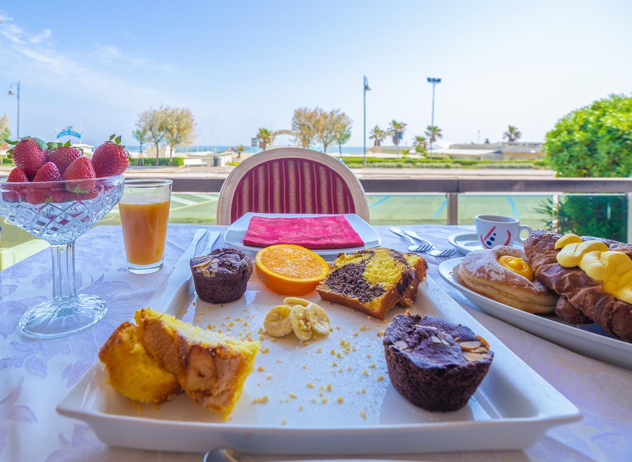 Hotel Executive La Fiorita Rimini Ngoại thất bức ảnh